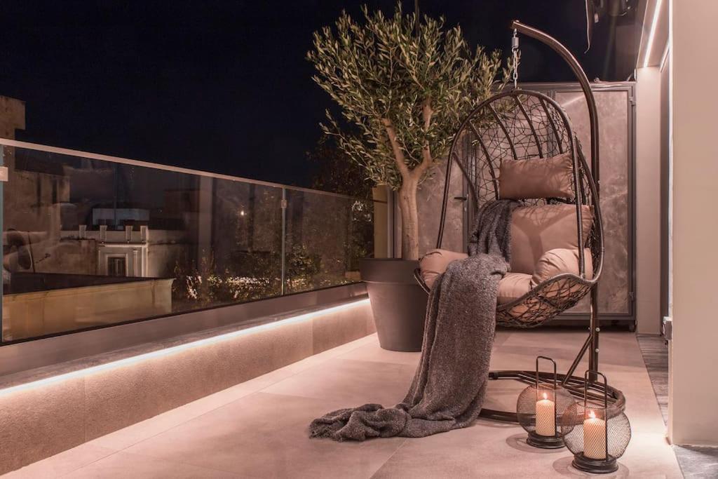 Luxury Acropolis View Apartment-Living Stone Black Pearl Αθήνα Εξωτερικό φωτογραφία